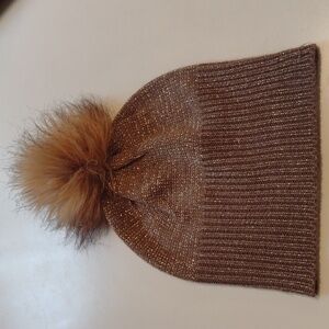NEW Steve Madden Gold Metallic Flecks Fur Pom Pom Winter Hat OS